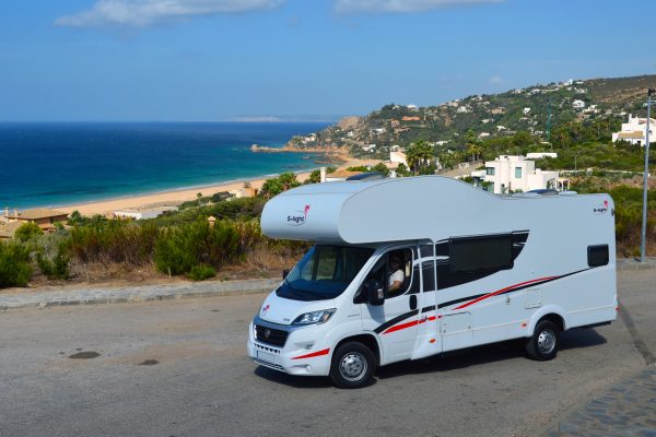 Zahara de los atunes en autocaravana