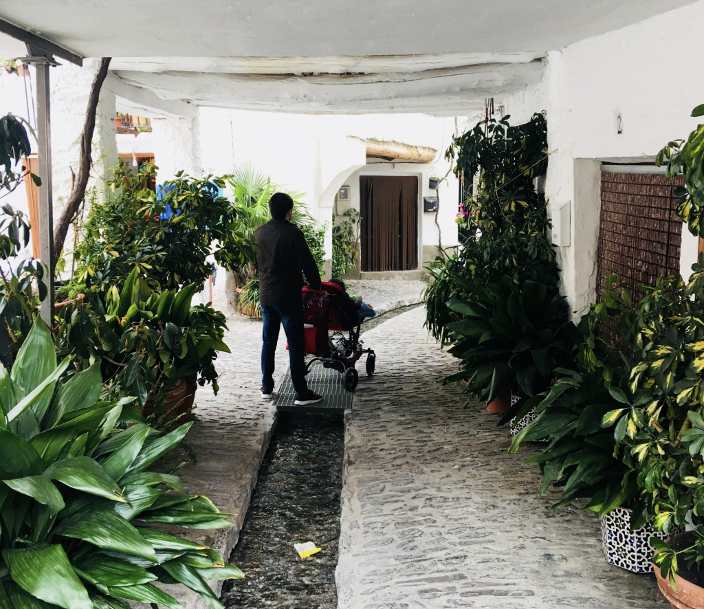 Las Alpujarras en autocaravana. pampaneira en autocaravana