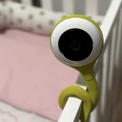 Lollipop: la cámara vigilancia bebe