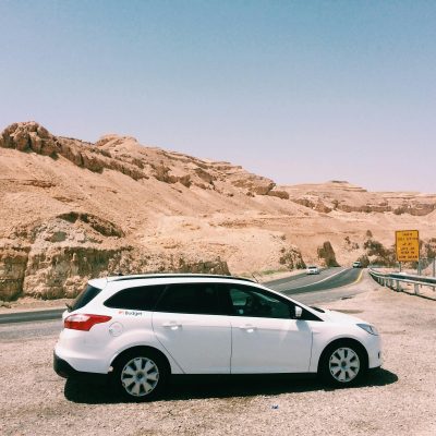 Guía completa para alquilar coche: consejos y precios de alquiler
