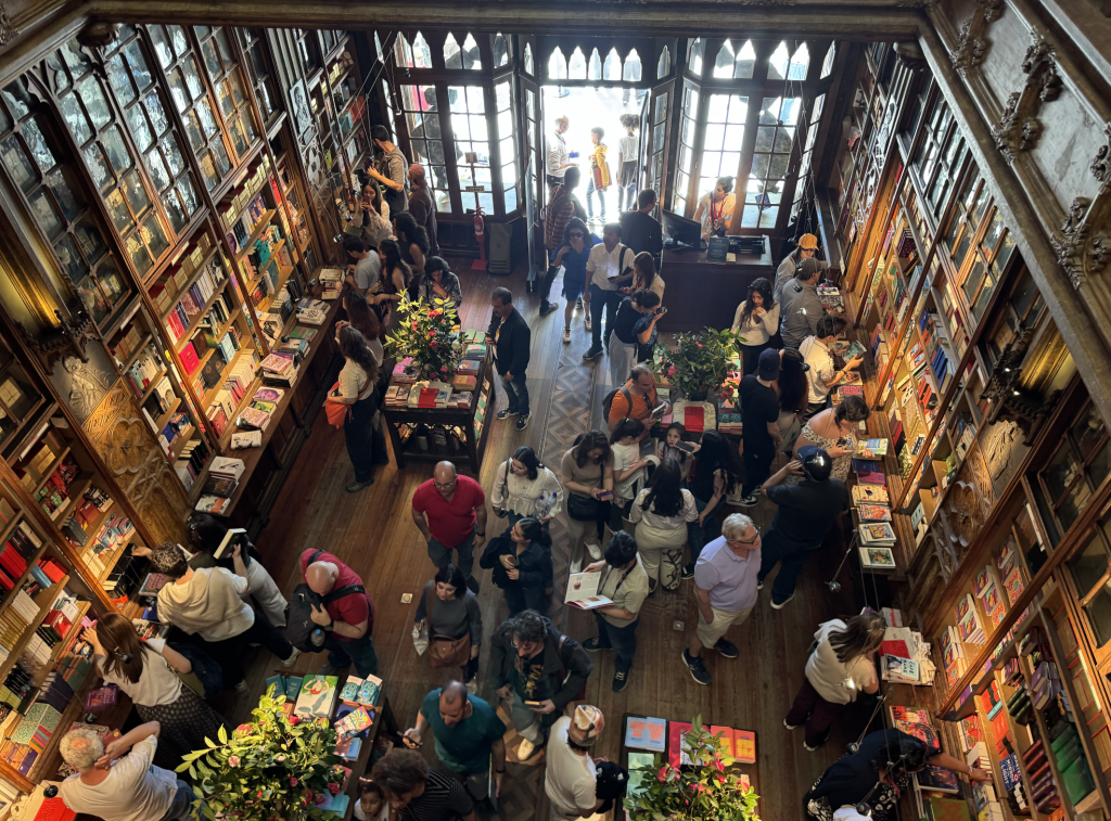 Livraria Lello que hacer en oporto