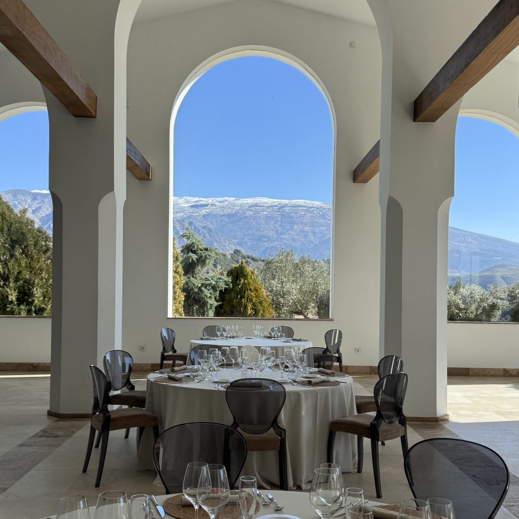 Hacienda Señorío de Nevada bodega restaurante vinos bodas