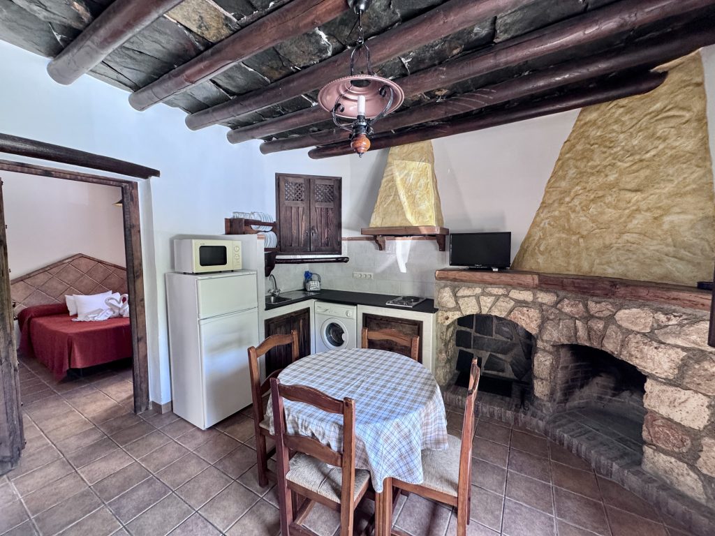 EL CERCADO BERCHULES DONDE DORMIR HOTEL