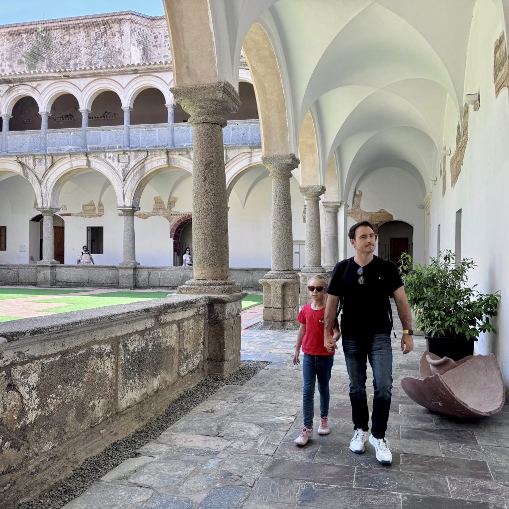 Fregenal de la Sierra en autocaravana pueblos magicos españa extremadura badajoz