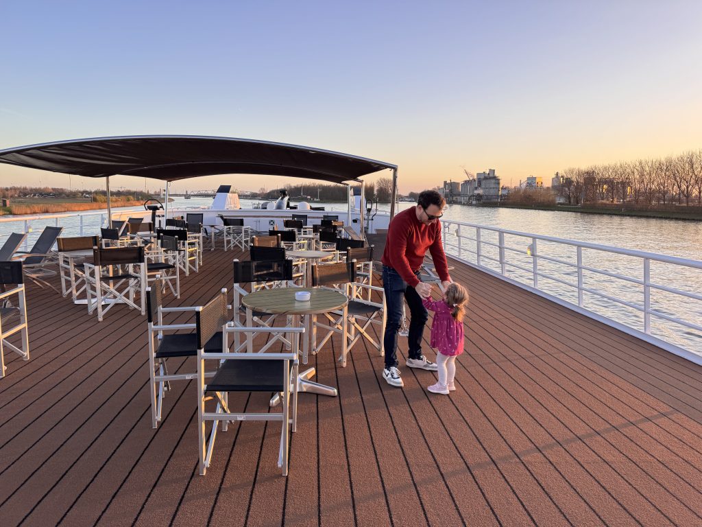cruceros fluviales europa belgica crucemundo crucevita