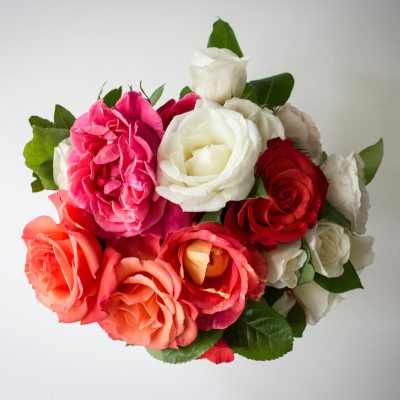 ¿Cómo enviar flores mientras estás de viaje?