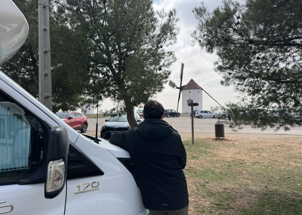 mota del cuervo en autocaravana