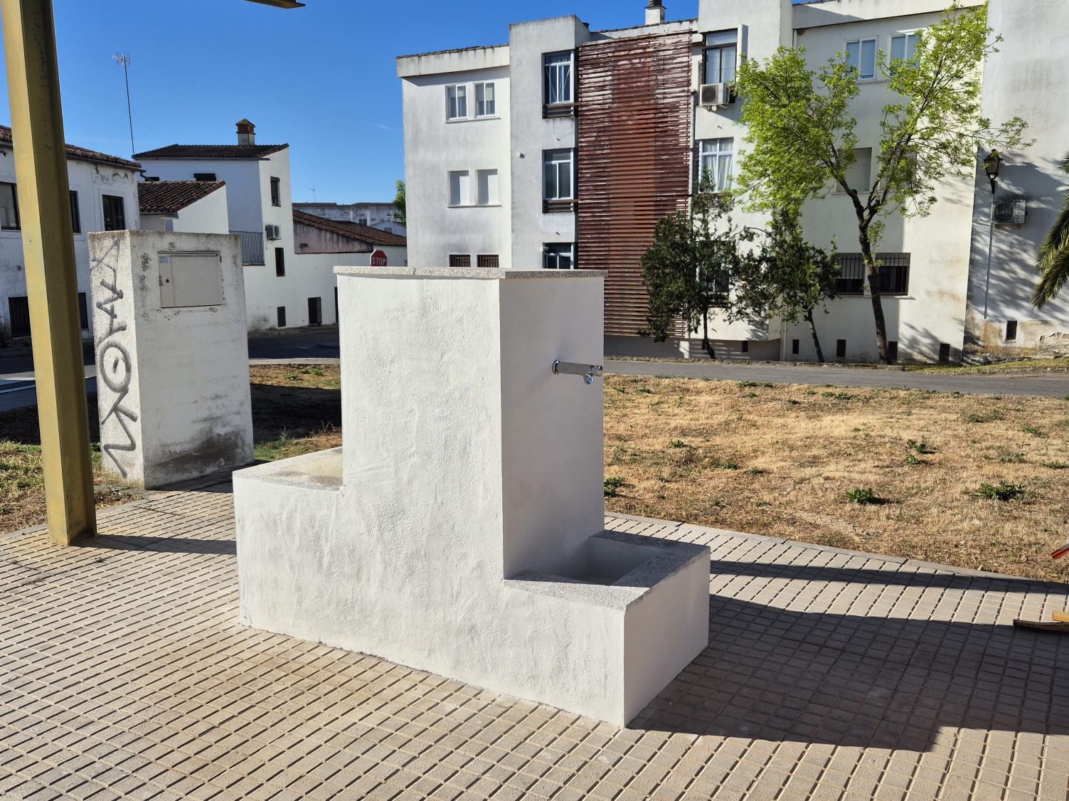 ÁREA DE AUTOCARAVANAS DE MALPARTIDA DE CÁCERES