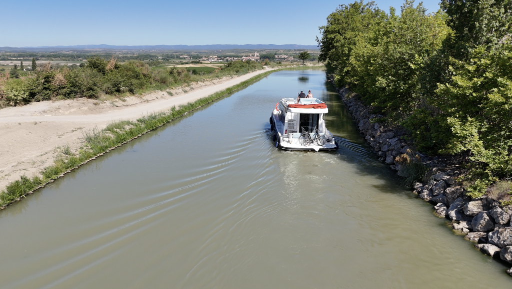 Turismo fluvial en Francia por el Canal du Midi